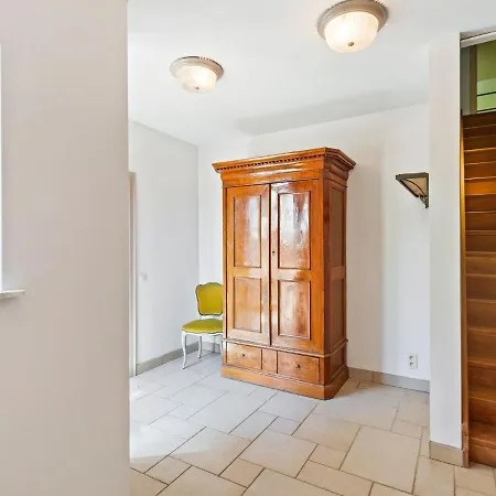 Charming In With Terrace Holiday home Geetbets