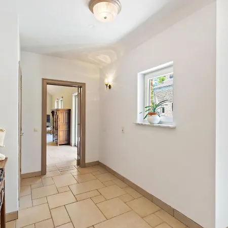 Charming In With Terrace Holiday home