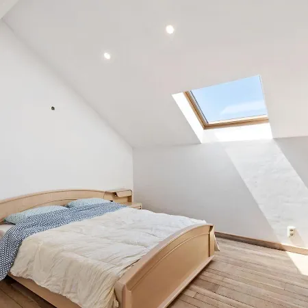 Charming In With Terrace Holiday home *