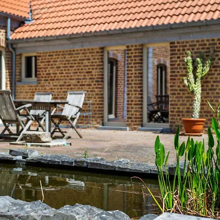 Holiday home Charming In With Terrace Geetbets