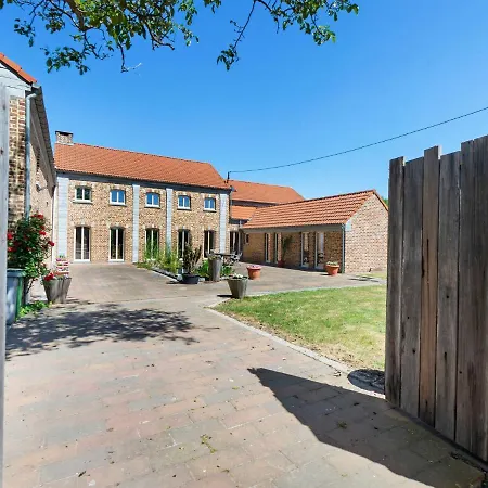 Holiday home Charming In With Terrace Geetbets